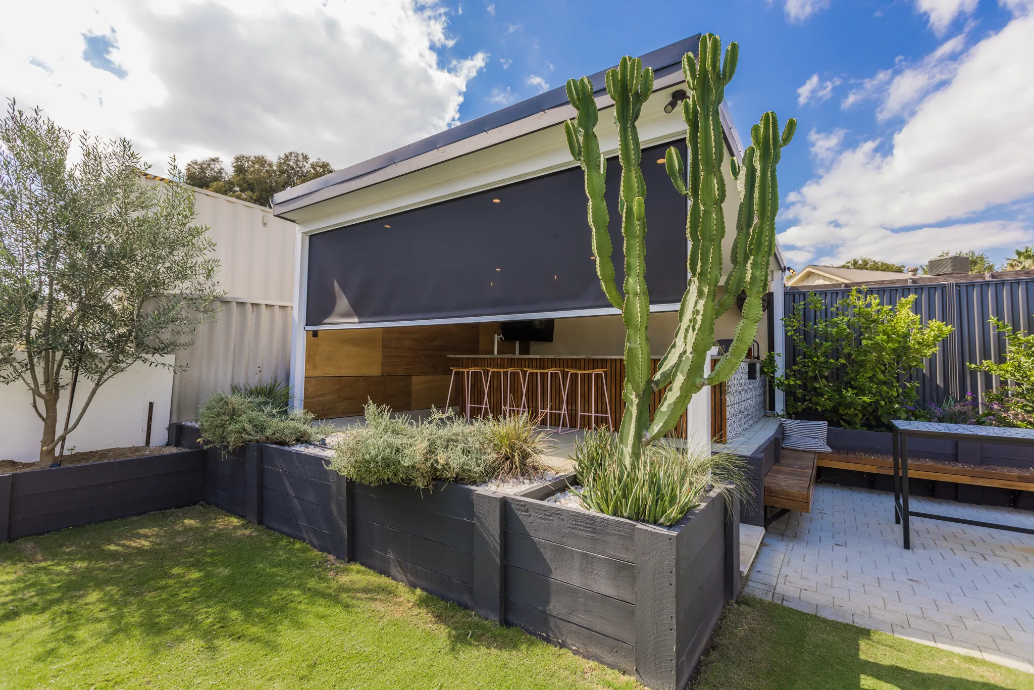 Roller Shutters and Outdoor Blinds Perth | Smarter Outdoors